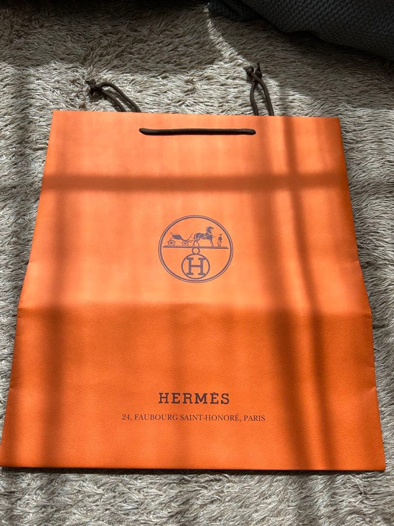 HERMES エルメス 楕円形 空箱