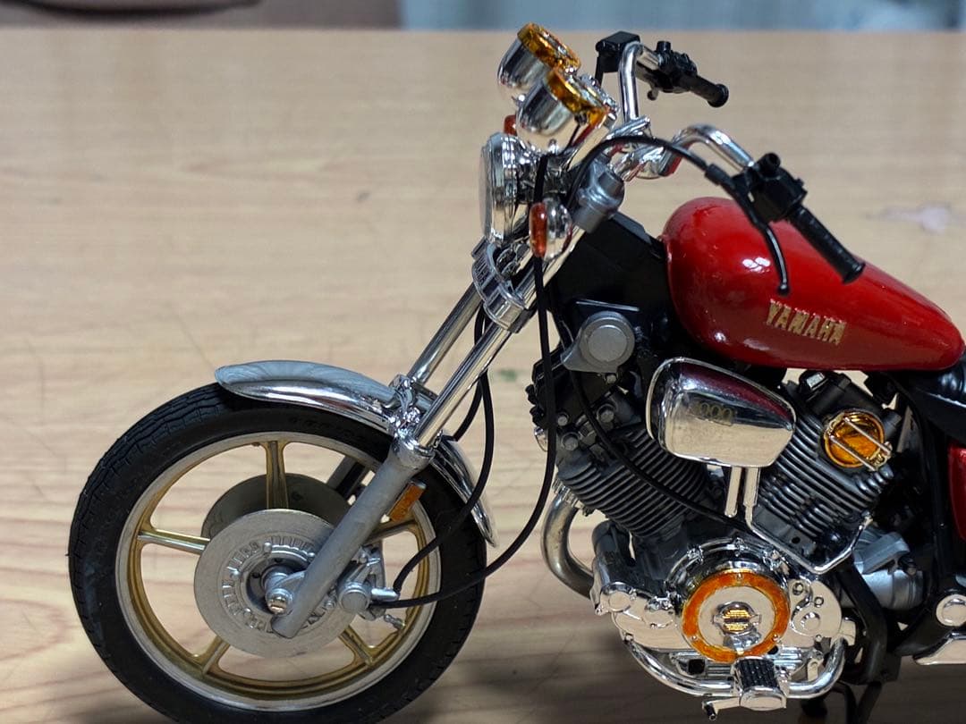 タミヤオートバイ1/12ヤマハXV1000プラモデル　完成品